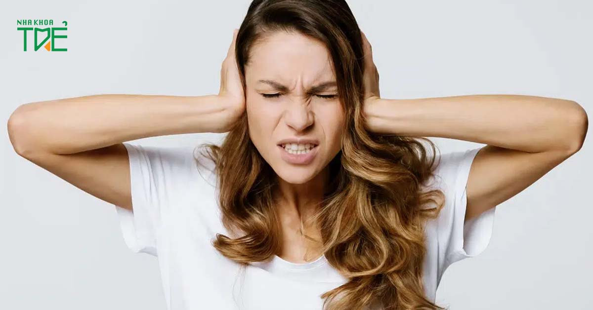 Ù tai là một dấu hiệu của bệnh rối loạn khớp thái dương hàm