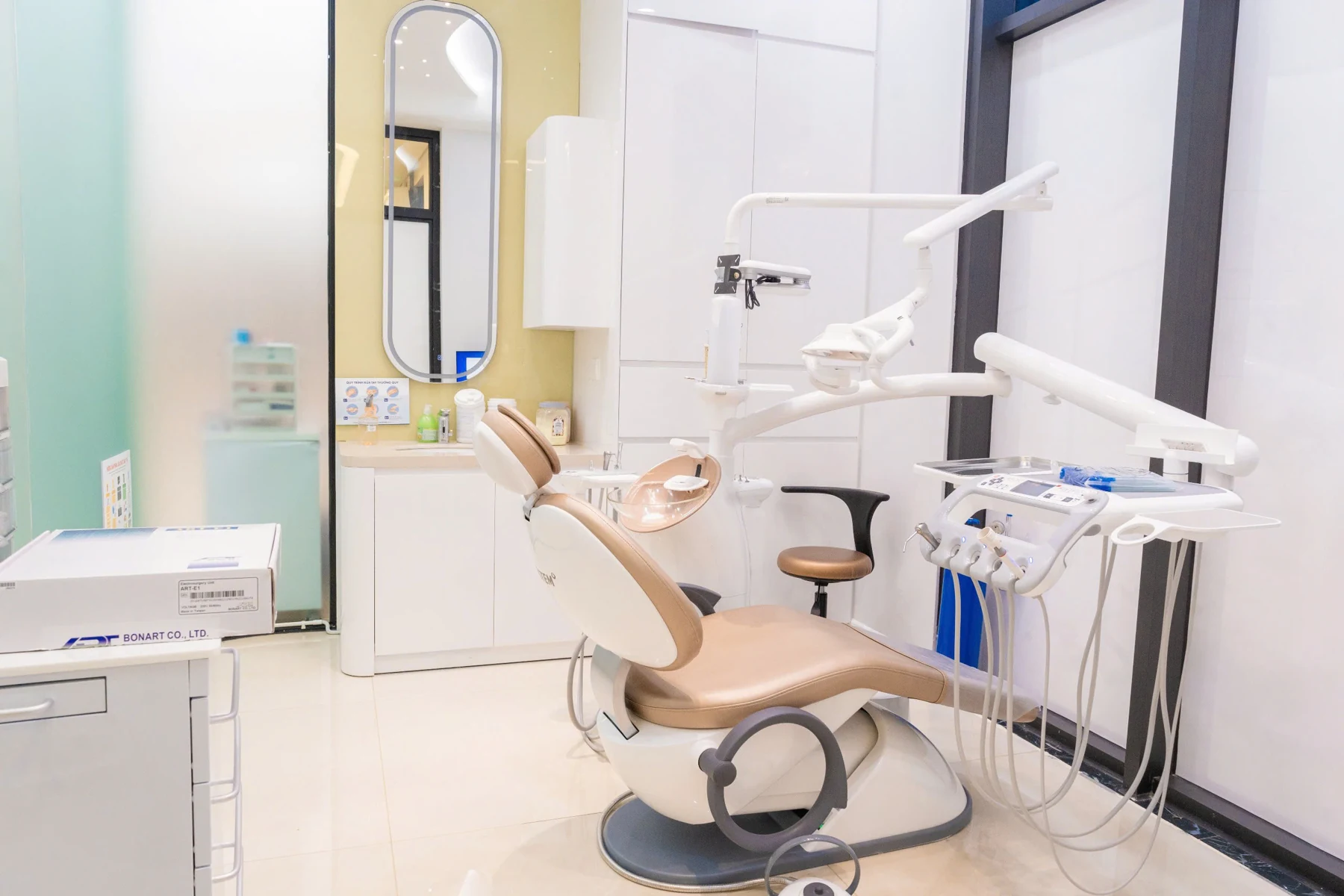 Ghế nha khoa Osstem K3 tại Nha Khoa Trẻ